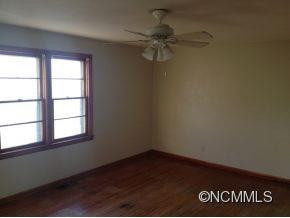 205 Allen Road - Photo 3