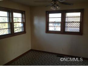 205 Allen Road - Photo 5