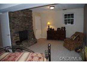 28 Glen Cove Rd - Photo 22