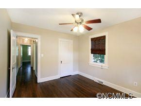 71 Lincoln Ave - Photo 8