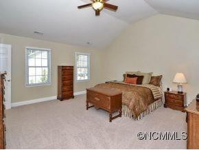 7 WHITLEIGH COURT - Photo 12