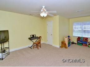7 WHITLEIGH COURT - Photo 16
