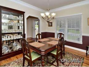 7 WHITLEIGH COURT - Photo 3
