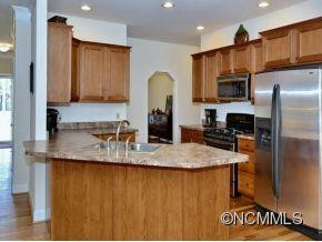 7 WHITLEIGH COURT - Photo 7