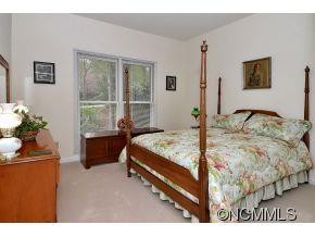 1825 Riverview Court - Photo 11