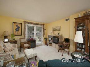 4 Creekside Lane - Photo 4