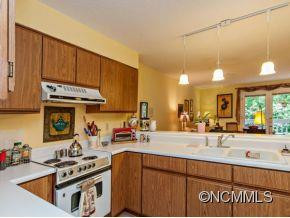 4 Creekside Lane - Photo 6