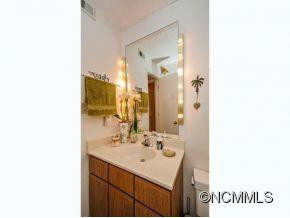 4 Creekside Lane - Photo 8