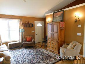 160 SOVERIGN CIRCLE - Photo 4