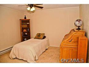  - Photo 16