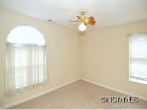 11 STONEBRIDGE DRIVE - Photo 12