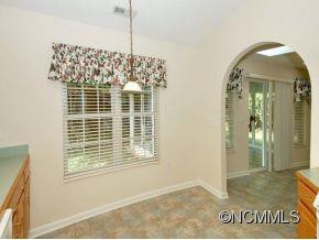 11 STONEBRIDGE DRIVE - Photo 5