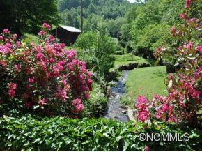 555 SMITH CREEK ROAD - Photo 11