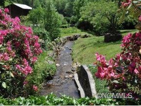 555 SMITH CREEK ROAD - Photo 14