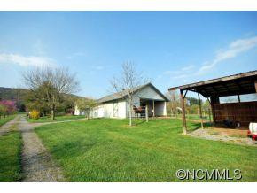 1755 Everett Road - Photo 9
