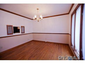125 Churchill Downs Drive - Photo 4