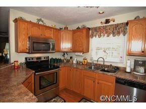 215 Butternut Lane - Photo 3