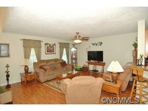 215 Butternut Lane - Photo 5