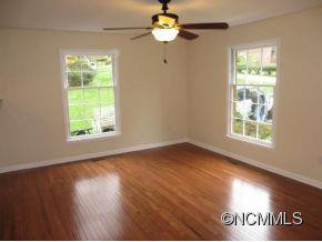 257 Foxcroft Drive - Photo 4