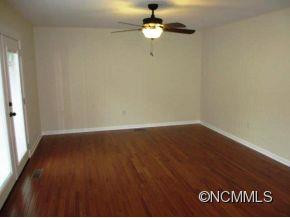 257 Foxcroft Drive - Photo 7