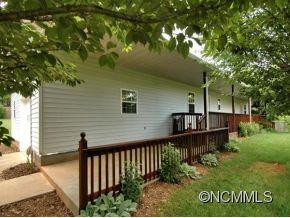 114 PONDVIEW DRIVE - Photo 2