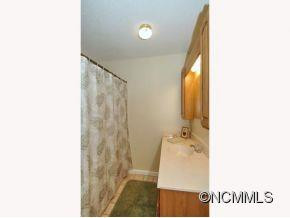 114 PONDVIEW DRIVE - Photo 12