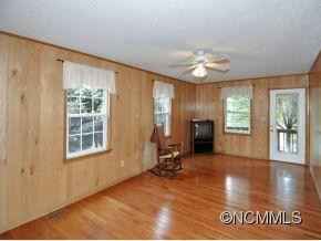 114 PONDVIEW DRIVE - Photo 13