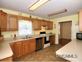 114 PONDVIEW DRIVE - Photo 7