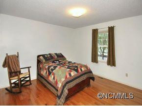 114 PONDVIEW DRIVE - Photo 9