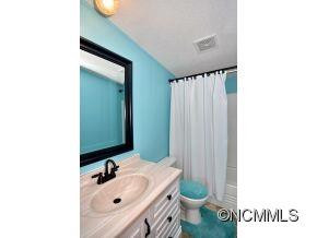 16 Saint Matthews Drive - Photo 14