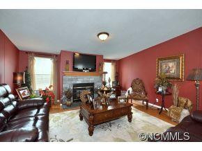 16 Saint Matthews Drive - Photo 3