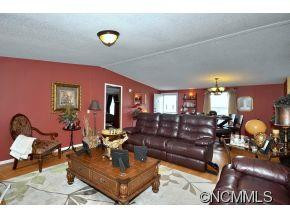 16 Saint Matthews Drive - Photo 4