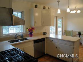 10 Clearbrook Road - Photo 5