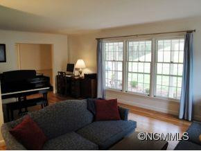 10 Clearbrook Road - Photo 10