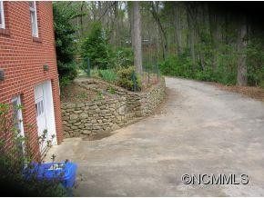 17 Emory Road - Photo 2