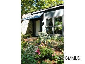 544 Paradise Lane - Photo 16