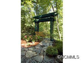 544 Paradise Lane - Photo 17