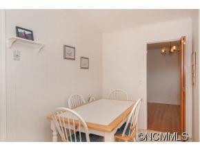 203 Oak Grove Road - Photo 14