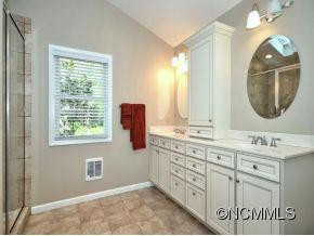 107 LAUREL SUMMIT DR - Photo 9