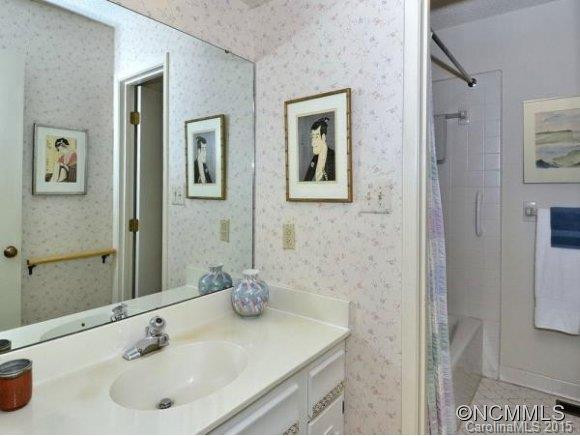 464 Crowfields Drive - Photo 15