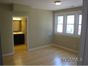 77 Allen St - Photo 7