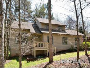 44 TREETOP DRIVE