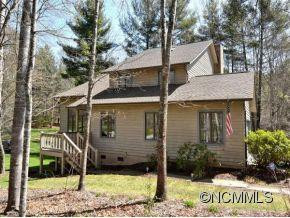 44 TREETOP DRIVE - Photo 2