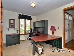44 TREETOP DRIVE - Photo 13