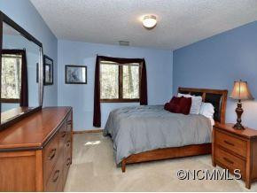 44 TREETOP DRIVE - Photo 18