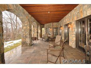 820 Blackthorne Lane - Photo 11