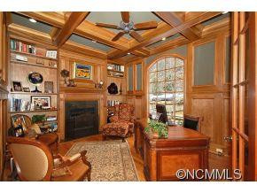 820 Blackthorne Lane - Photo 4