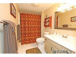 1392 Mount Chalet Road - Photo 19