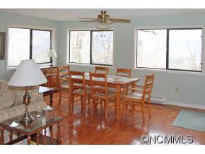 1392 Mount Chalet Road - Photo 7
