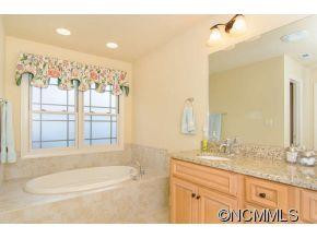 23 Jeff Drive - Photo 14
